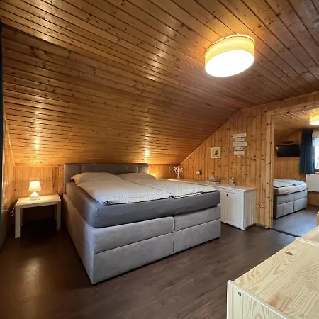 Horska Chata U Kamenicka Apartment